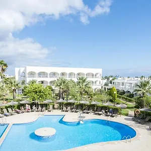 4* Aparthotel Ona Village